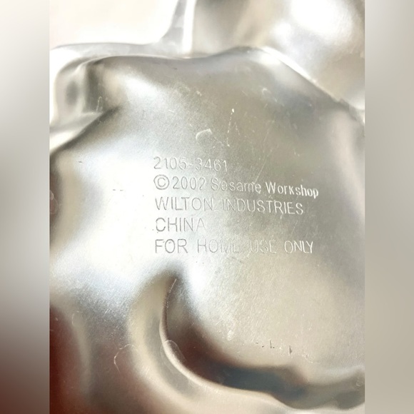 Wilton Sesame Street ELMO Character Cake Pan 2002 2105-3461 - Picture 3 of 3